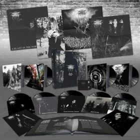 DARKTHRONE · The Fist In The Face Of God | 9LP BOX SET (Black Metal Vinyl)